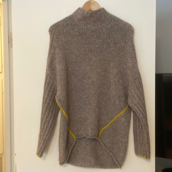 X-Small turtleneck sweater. Very soft the brand name is moth - Picture 1 of 2
